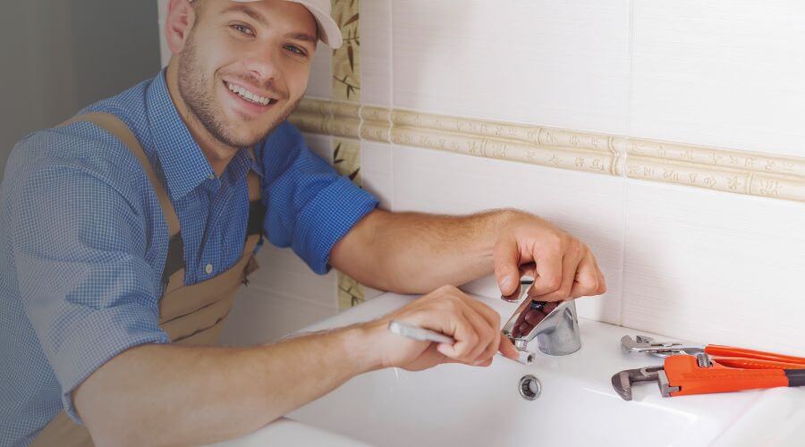 Handle or spout repair in Alexis, NC